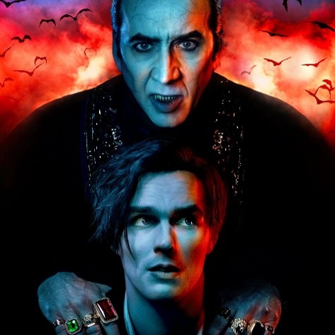 Conde Drácula de Nick Cage aterroriza e arranca risadas na medida certa, e equilibra com maestria essas personas com a de chefe maléfico que não deixa ninguém sair antes das 18h da sexta-feira